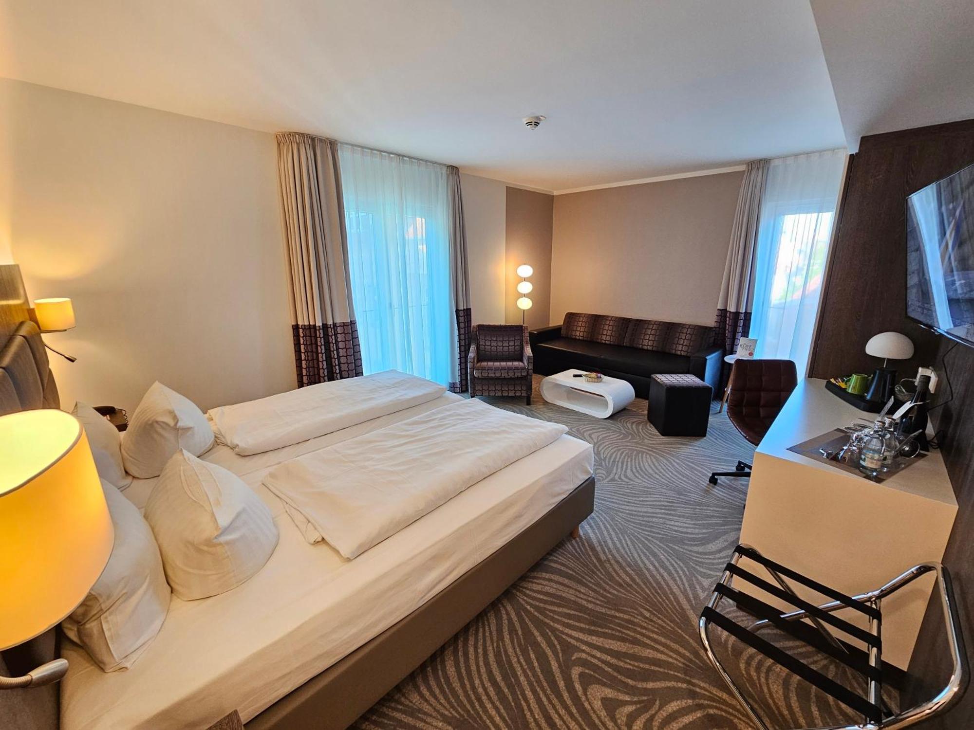 Hotel Am Kaisersaal Erfurt Exterior photo